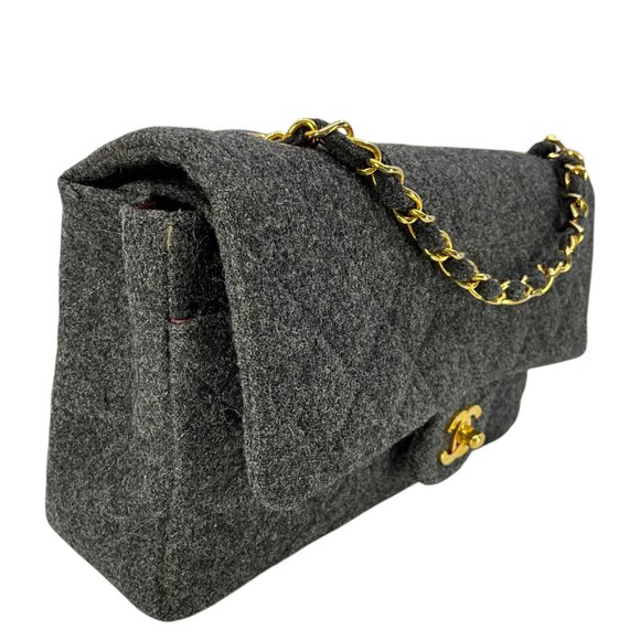 Chanel Vintage Quilted Wool Medium Classic Double Flap Bag - Picture 3 of 8